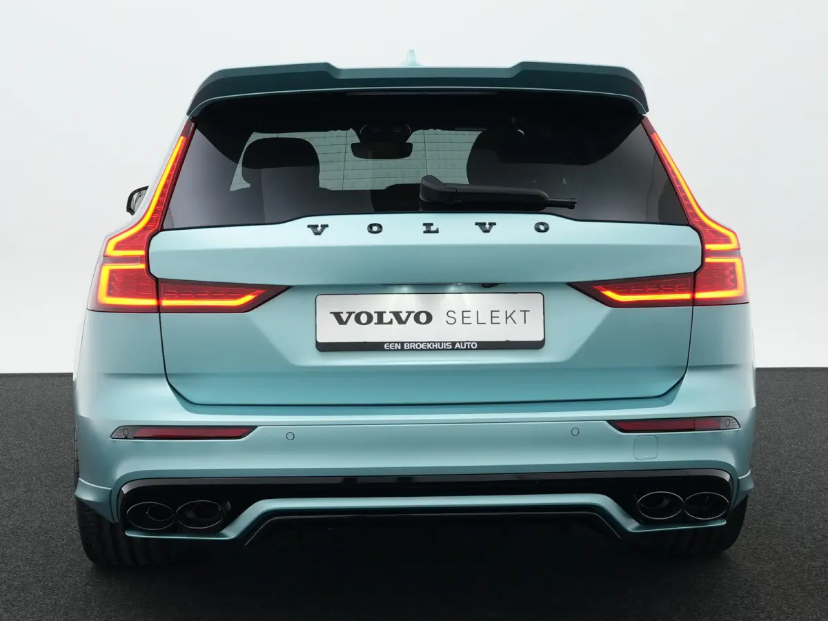 T8 Plug-in hybrid AWD Ultra Dark HEICO | Custum Wrap | 21" | Extra getint glas | Full-LED koplampen | HEICO SPORTIV achterskirt met sporteinddemper