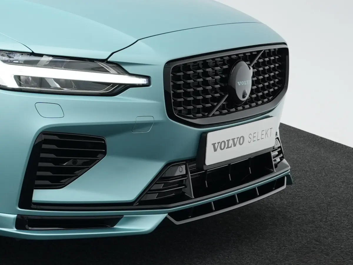 T8 Plug-in hybrid AWD Ultra Dark HEICO | Custum Wrap | 21" | Extra getint glas | Full-LED koplampen | HEICO SPORTIV achterskirt met sporteinddemper