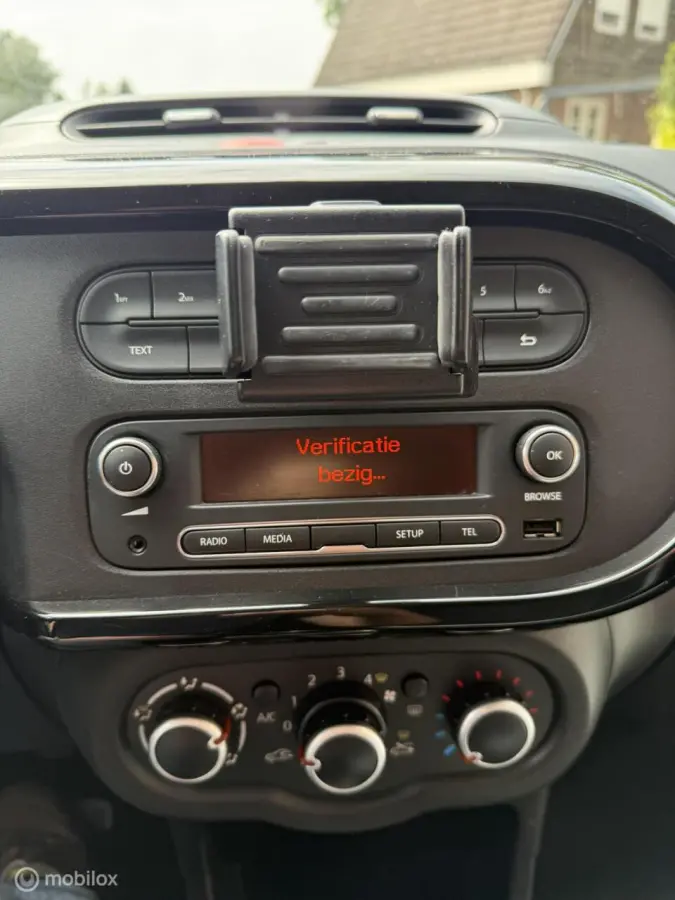 1.0 SCe| Parkeersensor, speed-limiter, Airco