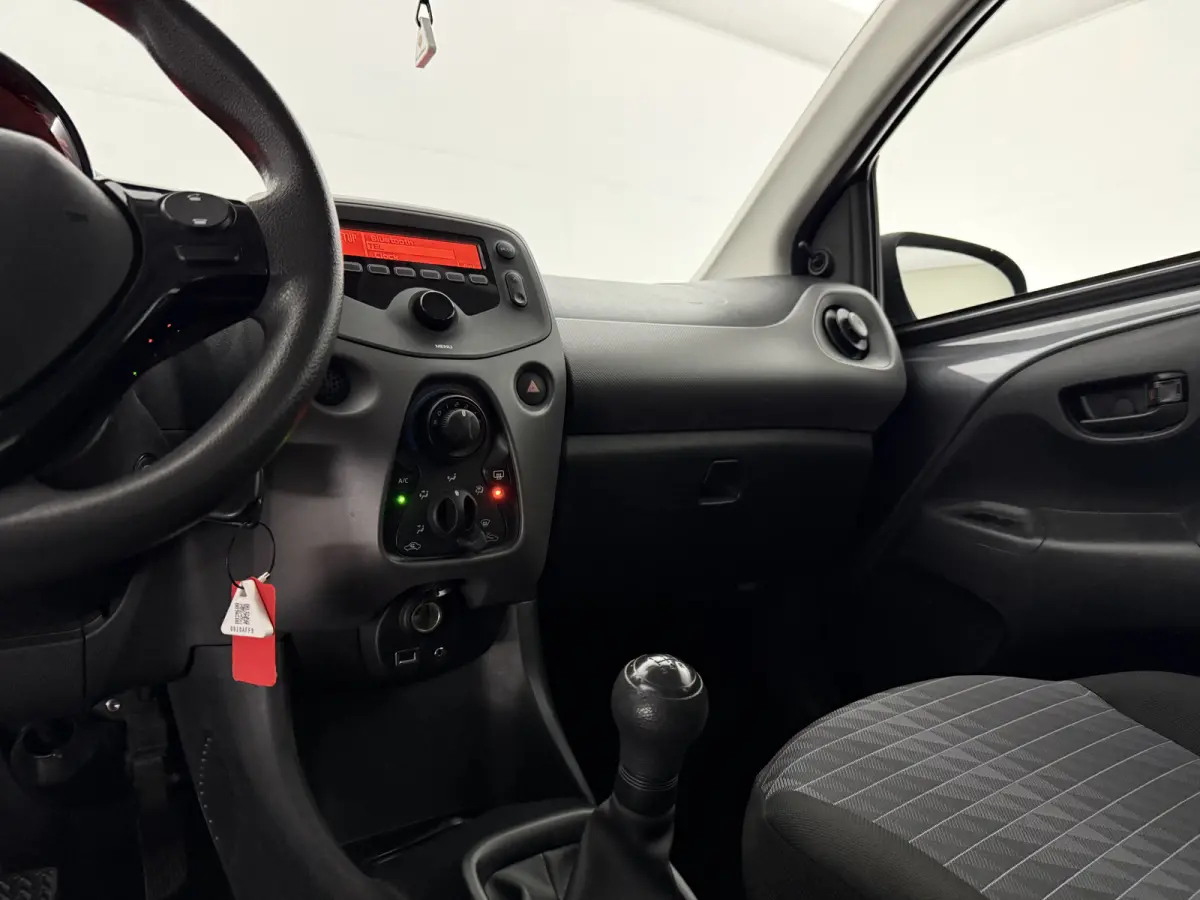 1.0 e-VTi Active | Airco | LED | Elektrische ramen | NAP