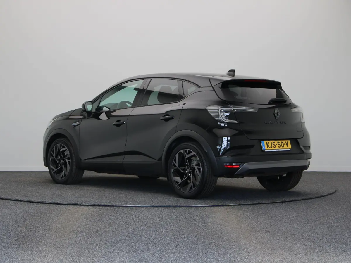 E-Tech full hybrid 145pk Esprit Alpine | Adaptive cruise control | Climate control | Stuurverwarming | Lichtmetalen velgen 19'' | Parkeersensoren Voor / Achter |