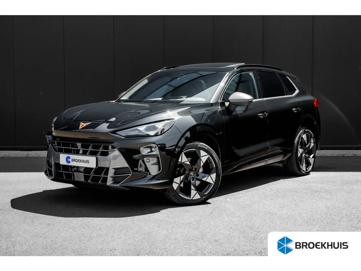 1.5 TSI e-Hybrid 272pk VZ Performance | Leder | Panoramadak | Trekhaak | Leder | Sennheiser | 360 Camera | 20"