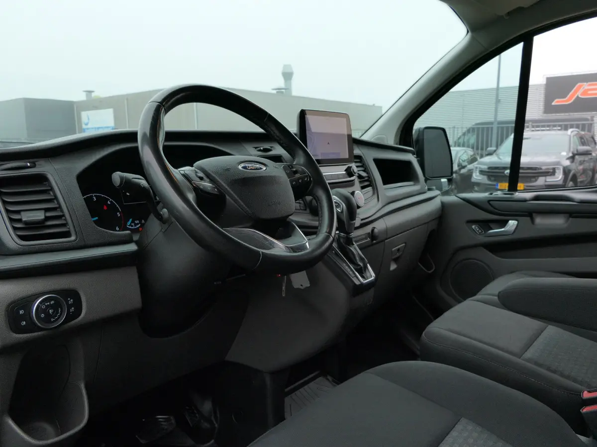 320 2.0 TDCI 130pk L2H1 Trend | Automaat | Navigatie | Cruise Control | DAB | CarPlay/Android Auto |