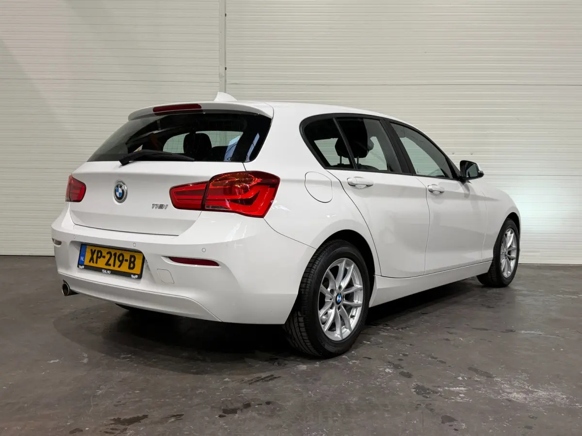 118i Executive PDC / LMV / Automaat / Cruise Control / Navi