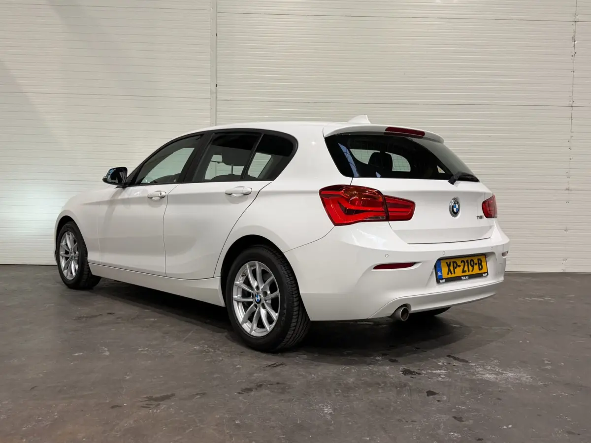 118i Executive PDC / LMV / Automaat / Cruise Control / Navi