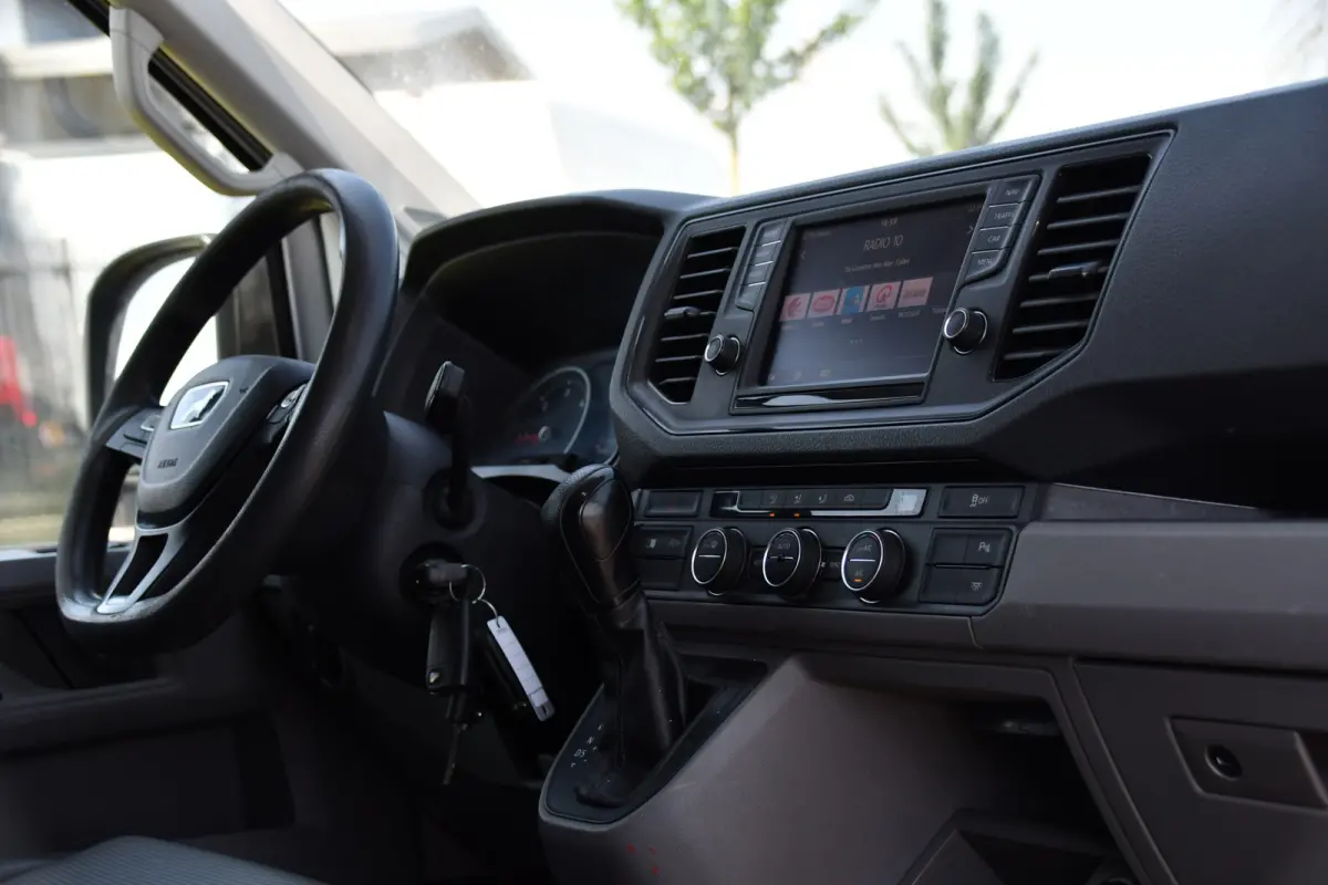 3.180 35 2.0 L4H3 PB Edition Cruise, Camera, Carplay, 177pk, LED, Clima, Trekhaak, Automaat, Sensoren, Geveerde stoel, Uniek!