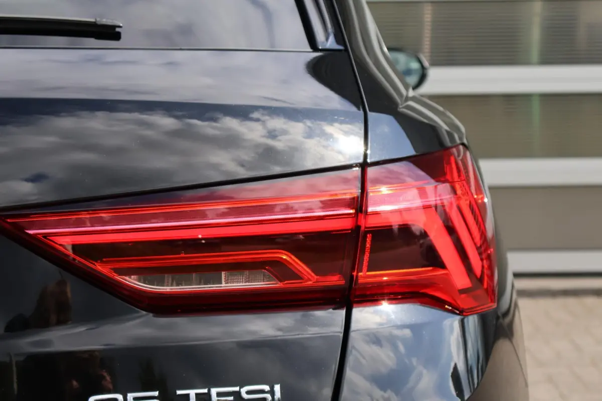 35 TFSI 150pk S-tronic S-Line | Afn. trekhaak | Navigatie | Sportstoelen | Stoelverwarming | Cruise Control | Dodehoek sensor | Elek. kofferbakklep | Elek. inklapbare spiegels