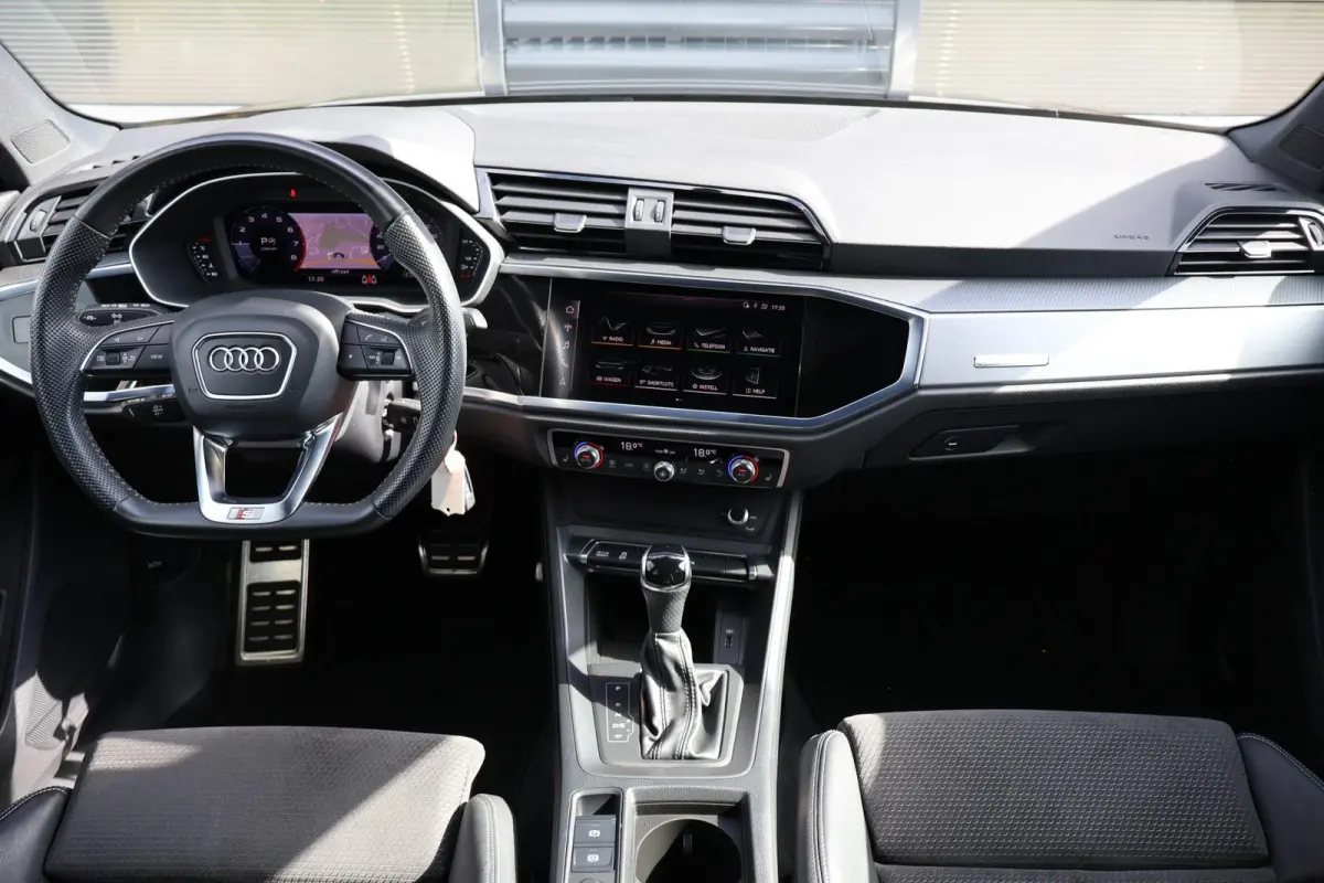 35 TFSI 150pk S-tronic S-Line | Afn. trekhaak | Navigatie | Sportstoelen | Stoelverwarming | Cruise Control | Dodehoek sensor | Elek. kofferbakklep | Elek. inklapbare spiegels