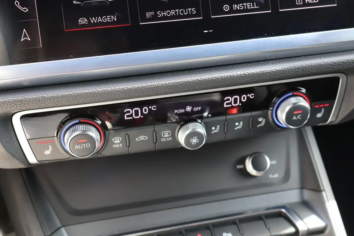 35 TFSI 150pk S-tronic S-Line | Afn. trekhaak | Navigatie | Sportstoelen | Stoelverwarming | Cruise Control | Dodehoek sensor | Elek. kofferbakklep | Elek. inklapbare spiegels