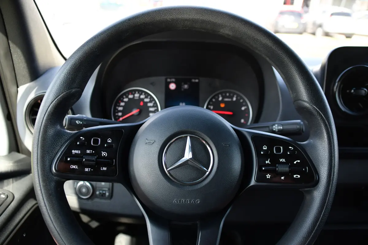 319 V6 3.0 CDI L2H2 PB Edition Camera, Cruise, Carplay, 190pk, Automaat, LED, Trekhaak, Dodehoek, Sensoren, NAVI, Uniek!