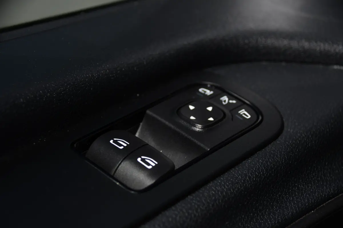 319 V6 3.0 CDI L2H2 PB Edition Camera, Cruise, Carplay, 190pk, Automaat, LED, Trekhaak, Dodehoek, Sensoren, NAVI, Uniek!