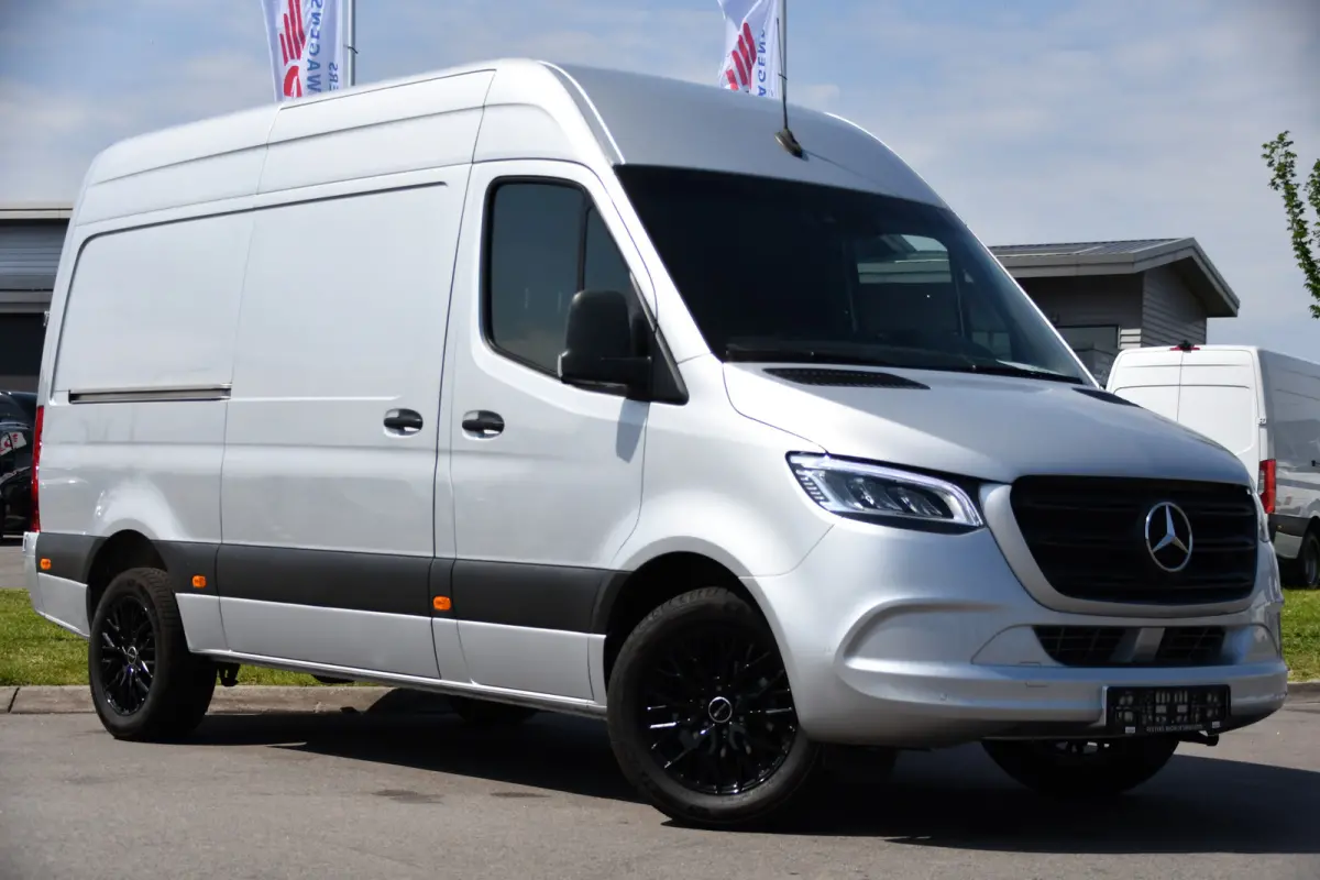 319 V6 3.0 CDI L2H2 PB Edition Camera, Cruise, Carplay, 190pk, Automaat, LED, Trekhaak, Dodehoek, Sensoren, NAVI, Uniek!