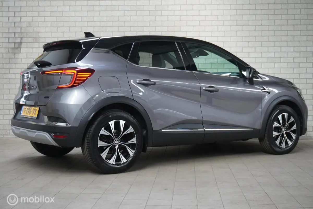 1.6 E-Tech hybrid 145 SL Rive Gauche