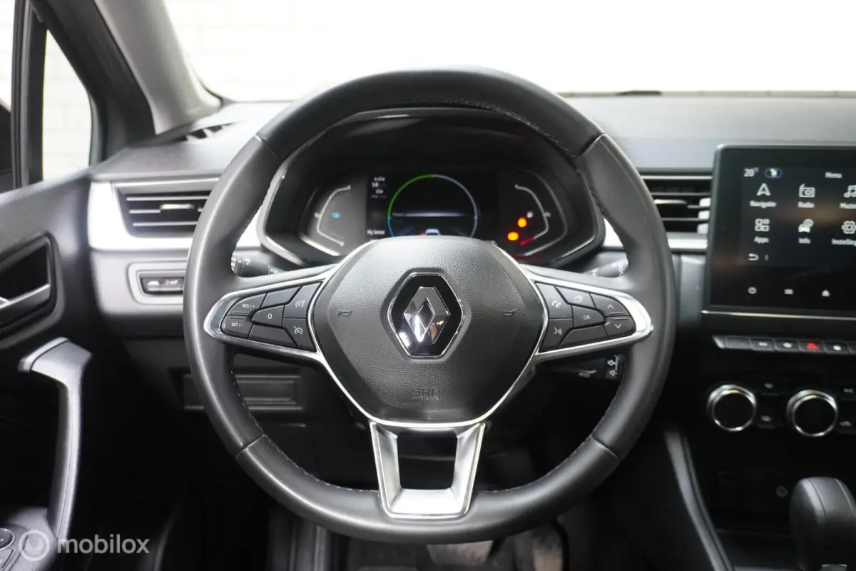 1.6 E-Tech hybrid 145 SL Rive Gauche