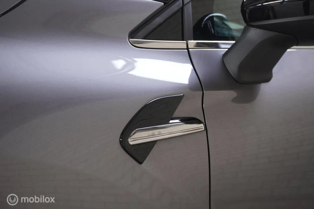 1.6 E-Tech hybrid 145 SL Rive Gauche