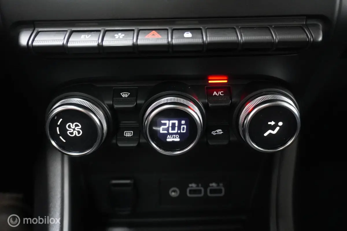 1.6 E-Tech hybrid 145 SL Rive Gauche