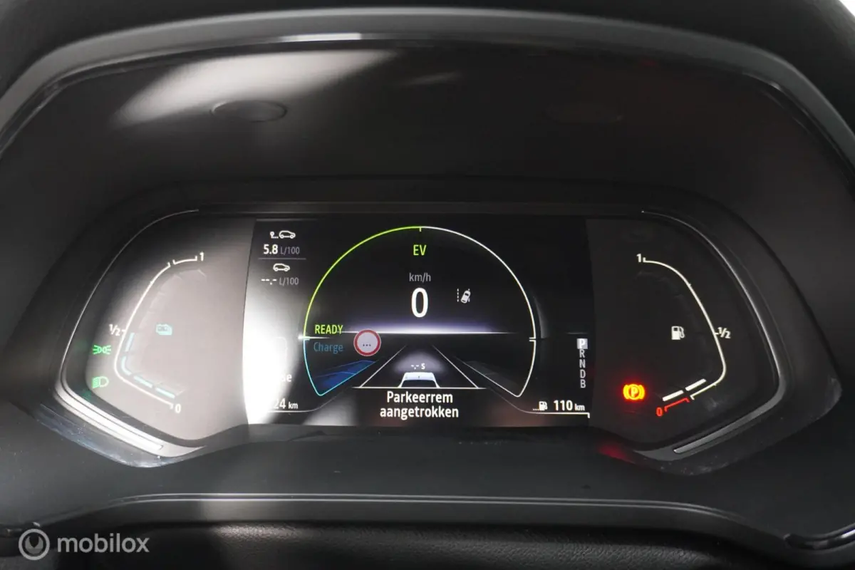 1.6 E-Tech hybrid 145 SL Rive Gauche