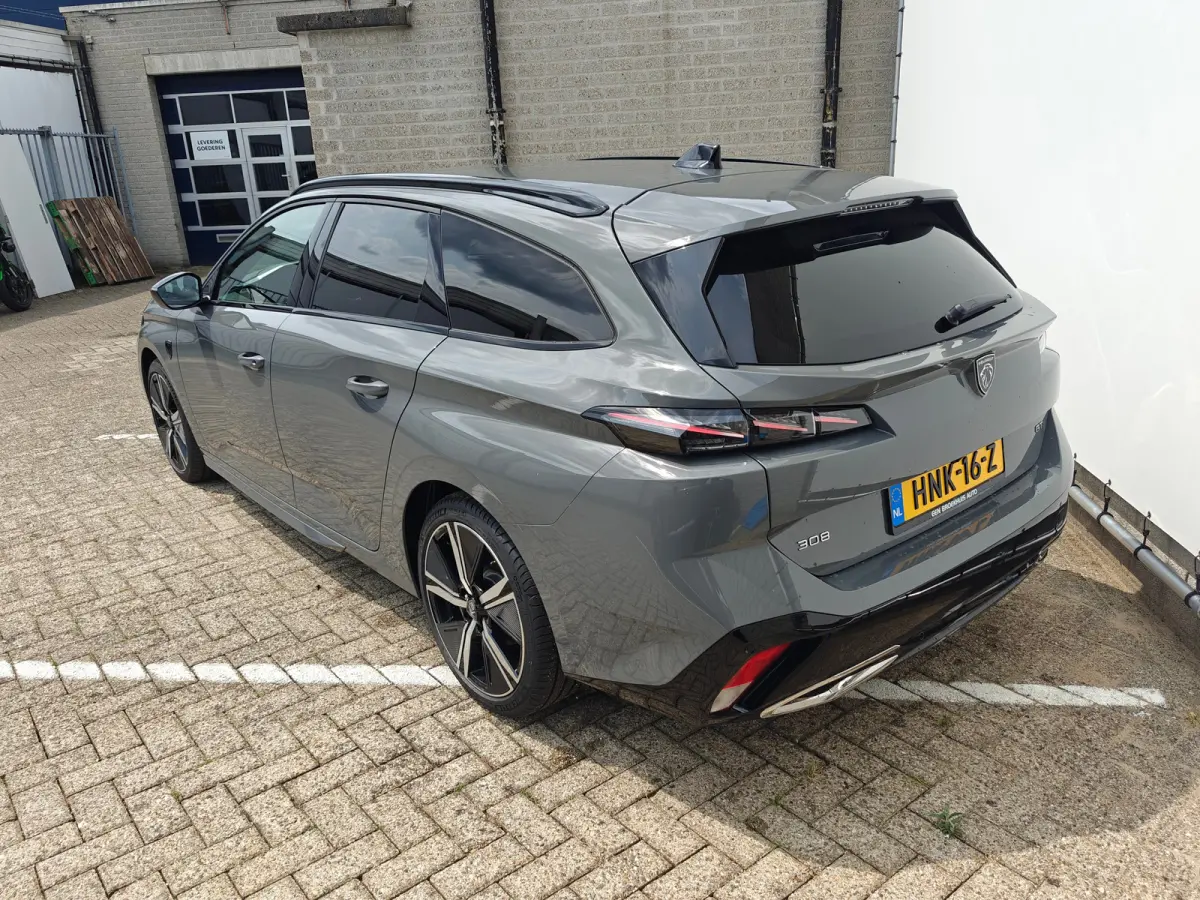 1.2 Hybrid 145 e-DCS6 GT | Achteruitrijcamera | Apple Carplay/Android Auto|telefoonintegratie premium | Armsteun achter | Achteruitrijcamera | Apple Carplay/Android Auto|telefoonintegratie p