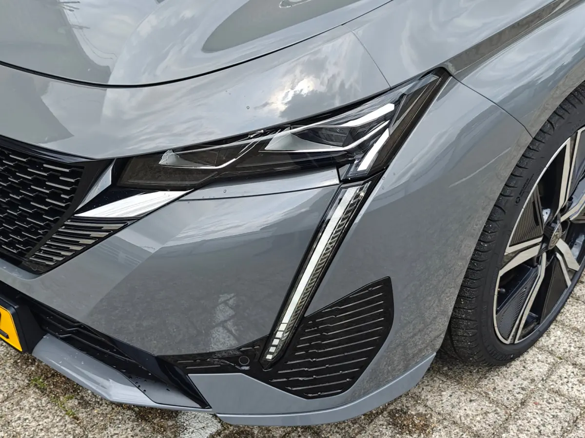 1.2 Hybrid 145 e-DCS6 GT | Achteruitrijcamera | Apple Carplay/Android Auto|telefoonintegratie premium | Armsteun achter | Achteruitrijcamera | Apple Carplay/Android Auto|telefoonintegratie p