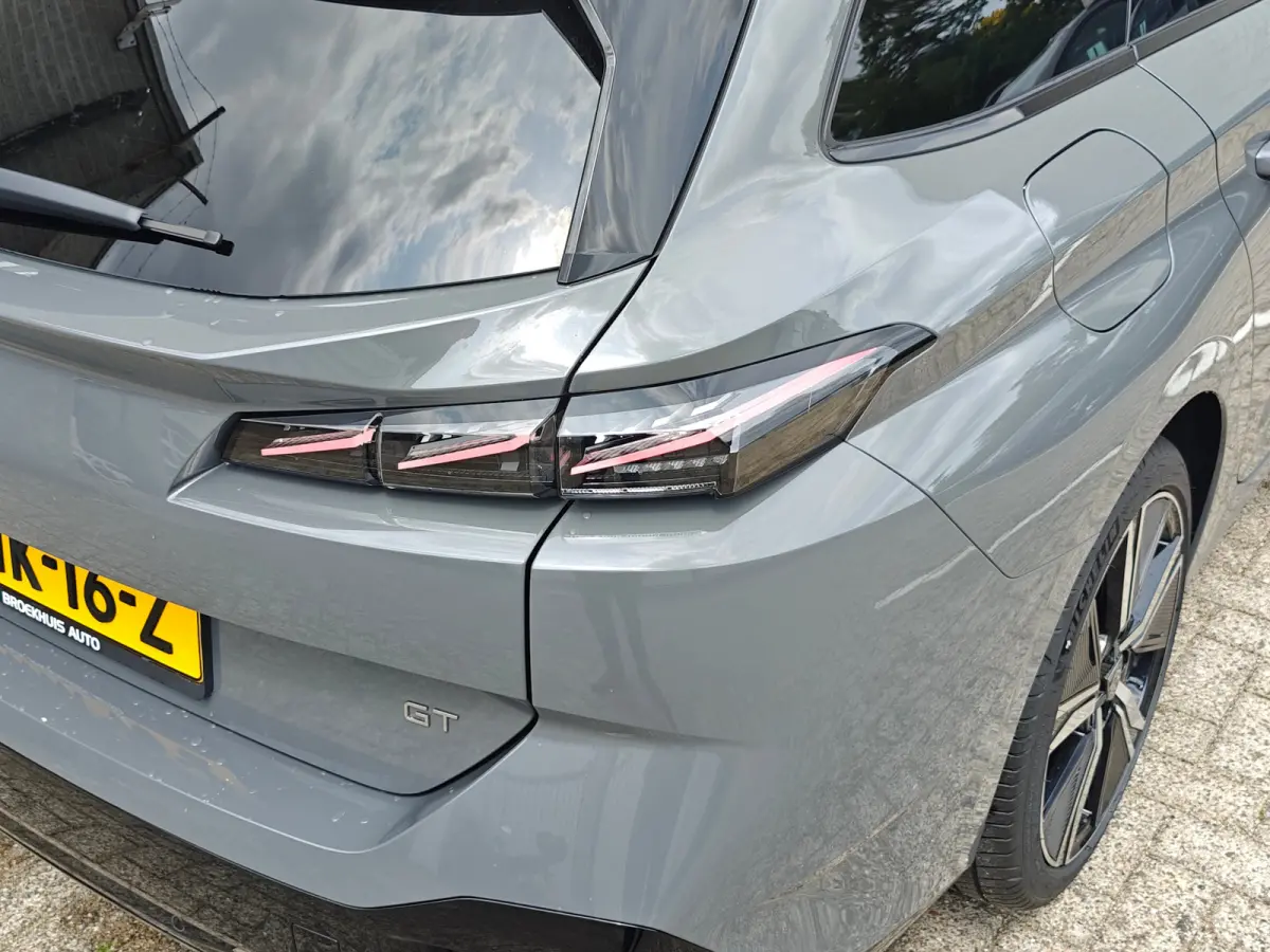 1.2 Hybrid 145 e-DCS6 GT | Achteruitrijcamera | Apple Carplay/Android Auto|telefoonintegratie premium | Armsteun achter | Achteruitrijcamera | Apple Carplay/Android Auto|telefoonintegratie p