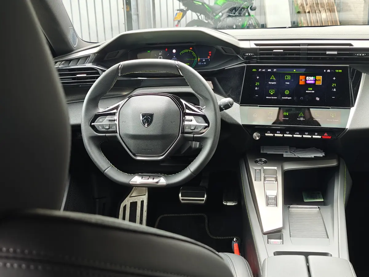 1.2 Hybrid 145 e-DCS6 GT | Achteruitrijcamera | Apple Carplay/Android Auto|telefoonintegratie premium | Armsteun achter | Achteruitrijcamera | Apple Carplay/Android Auto|telefoonintegratie p