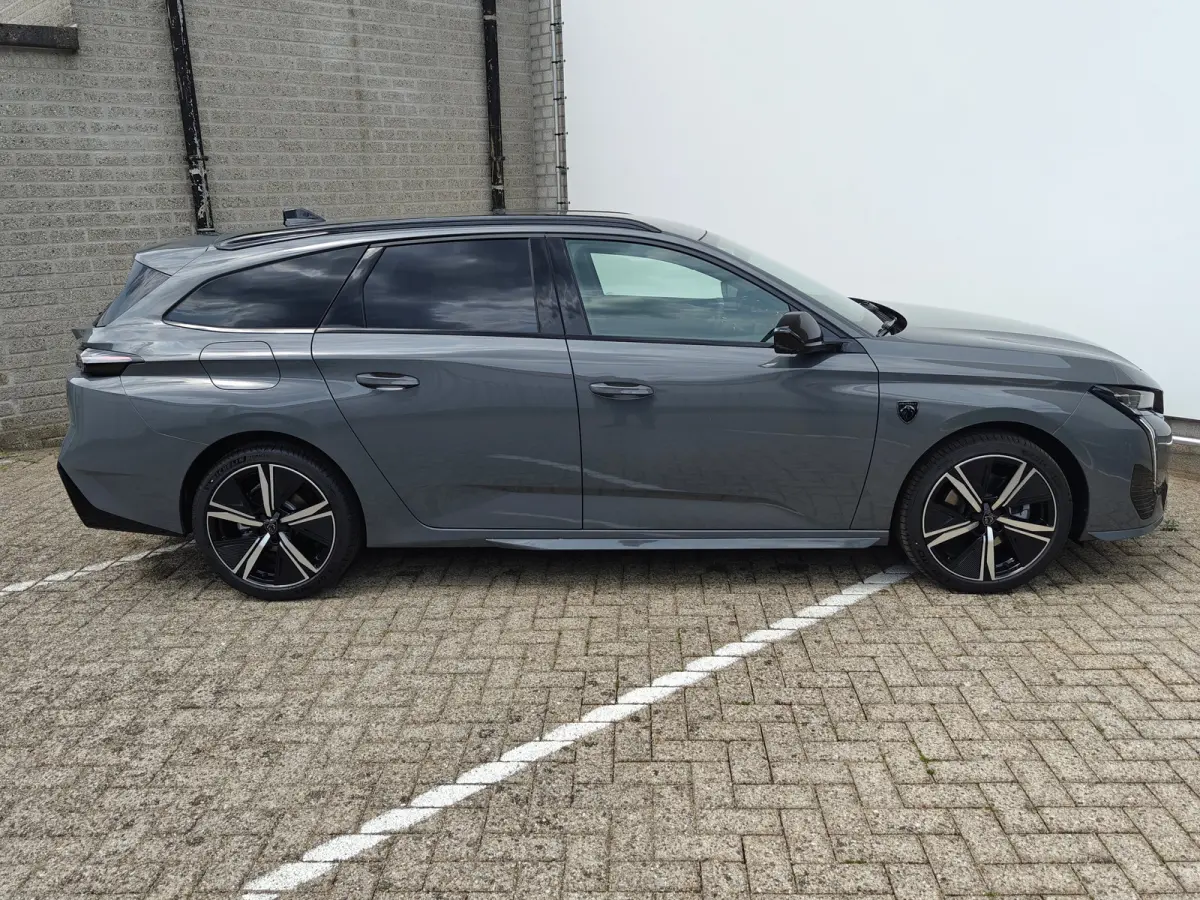 1.2 Hybrid 145 e-DCS6 GT | Achteruitrijcamera | Apple Carplay/Android Auto|telefoonintegratie premium | Armsteun achter | Achteruitrijcamera | Apple Carplay/Android Auto|telefoonintegratie p