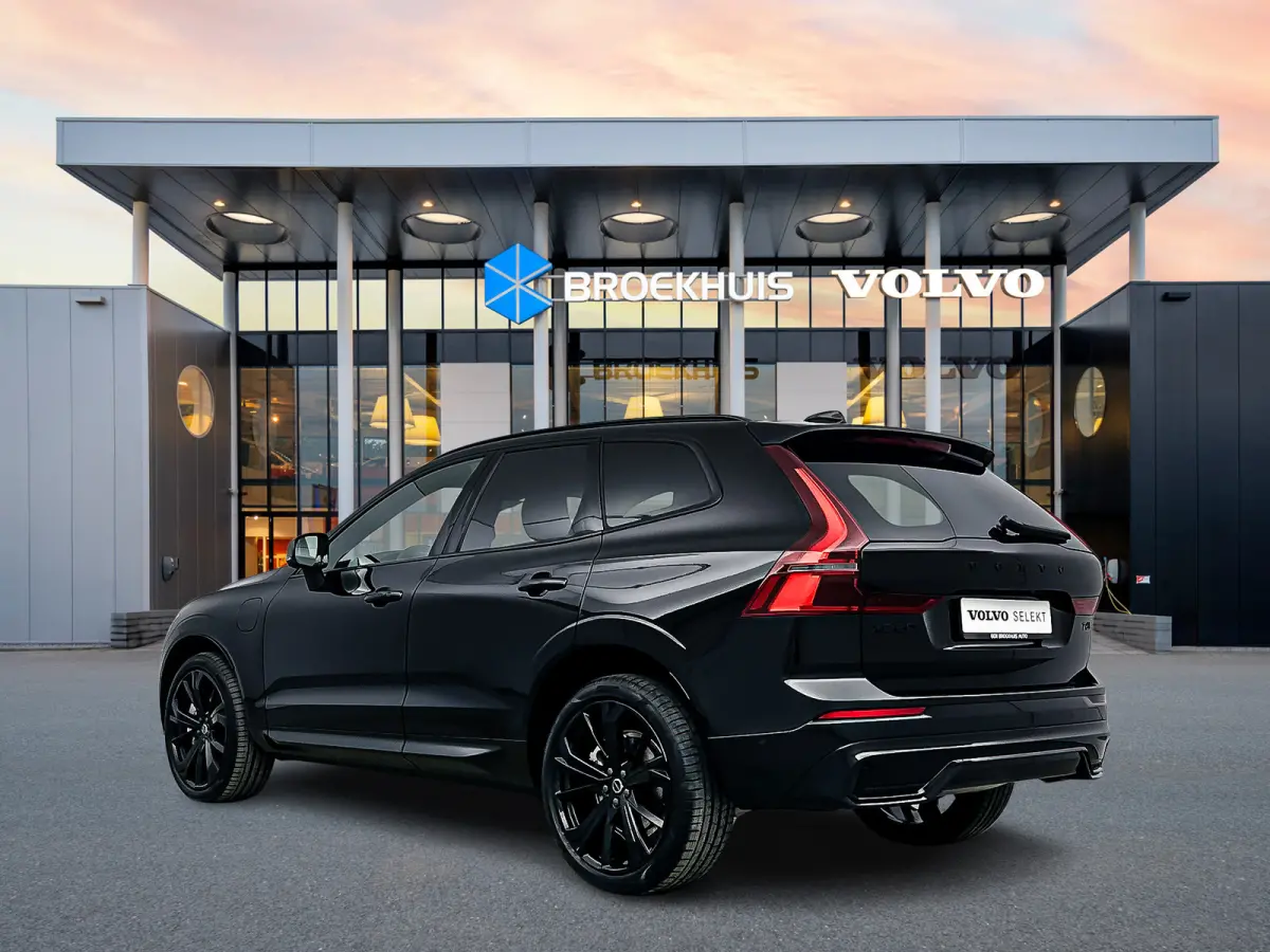 T6 Recharge Ultra Black Edition | Facelift | 21" | Elektrisch verst. Sportstoelen | Panoramadak | Head-up | 360 Camera | Harman Kardon | Full LED |