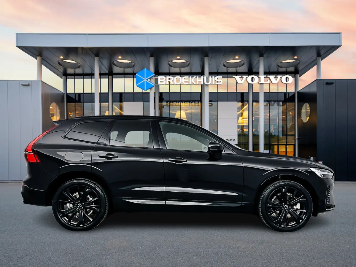 T6 Recharge Ultra Black Edition | Facelift | 21" | Elektrisch verst. Sportstoelen | Panoramadak | Head-up | 360 Camera | Harman Kardon | Full LED |