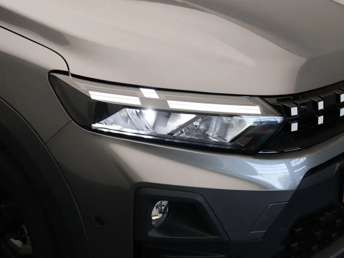 TCe 110pk limited edition | Camera's rondom | Climate control | Dodehoek sensor | Lichtmetalen velgen |