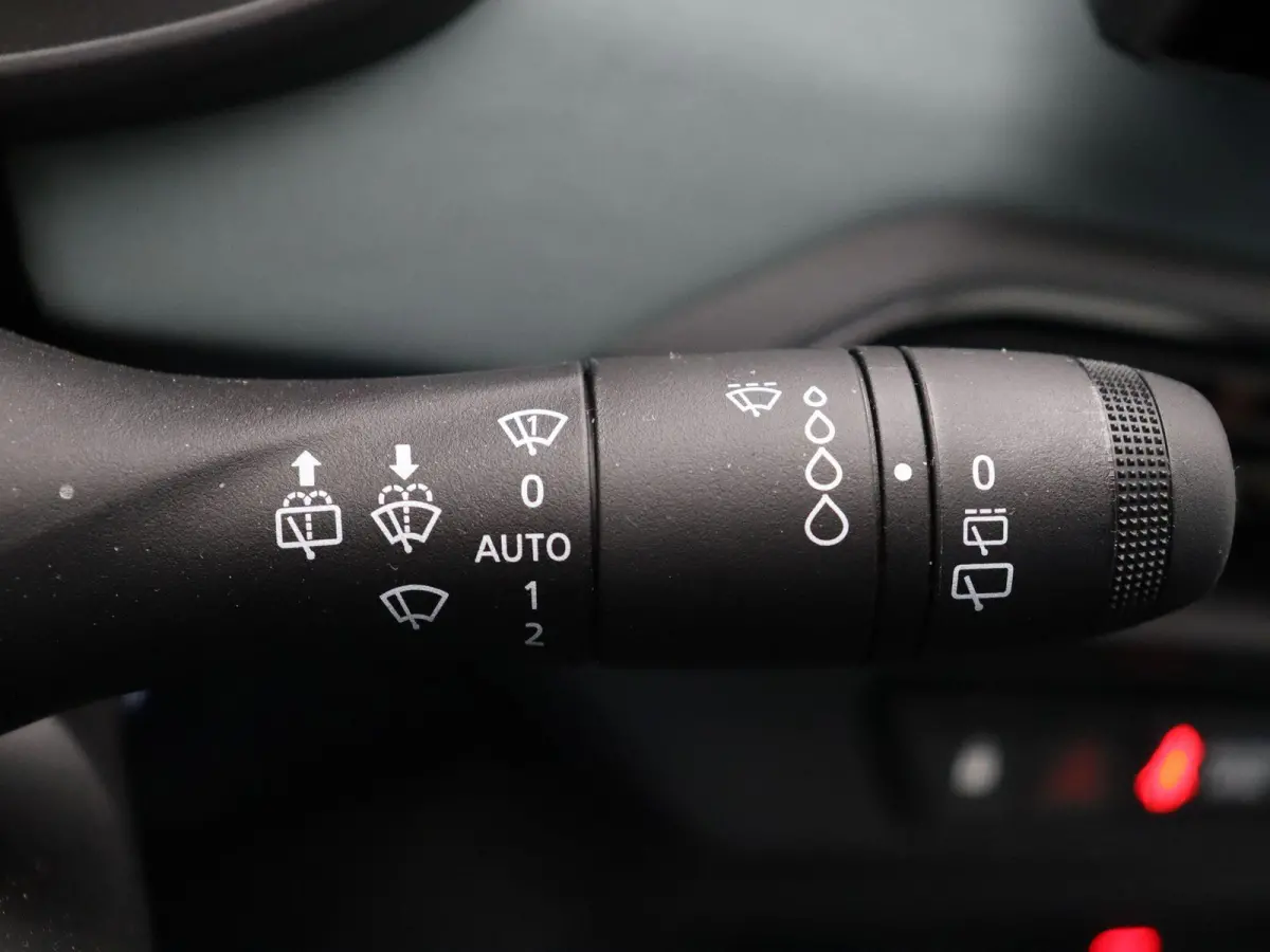 TCe 110pk limited edition | Camera's rondom | Climate control | Dodehoek sensor | Lichtmetalen velgen |