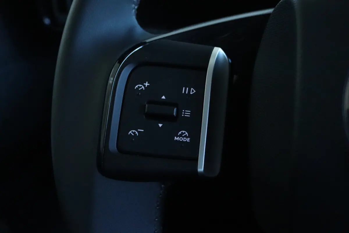 1.2 Turbo 100pk Plus | Cruise Control | Camera | Sensoren | Carplay