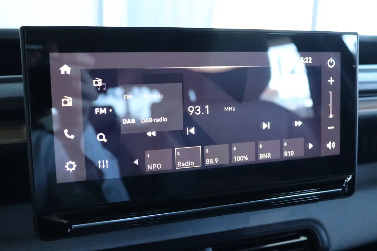 1.2 Turbo 100pk Plus | Cruise Control | Camera | Sensoren | Carplay