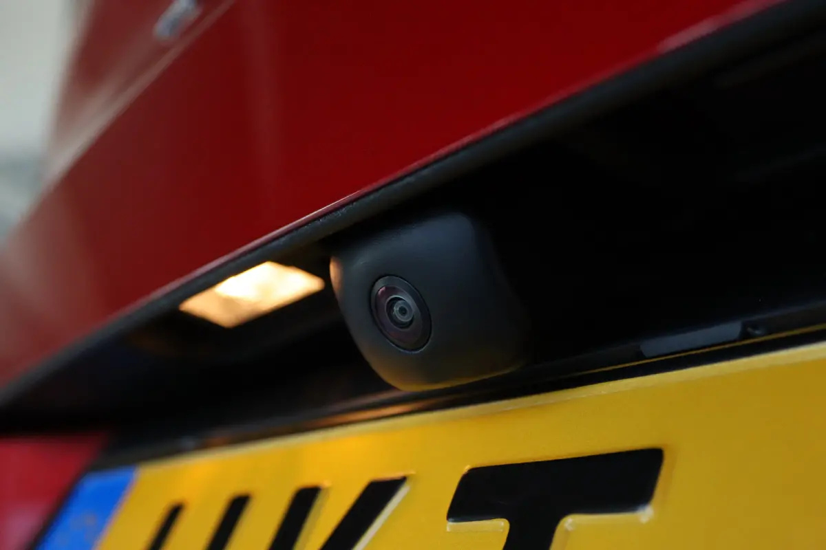 1.2 Turbo 100pk Plus | Cruise Control | Camera | Sensoren | Carplay
