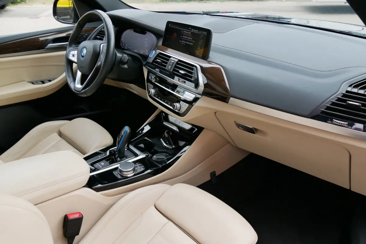 High Executive 80 kWh. pano. harman kardon. trekhaak soh 91%