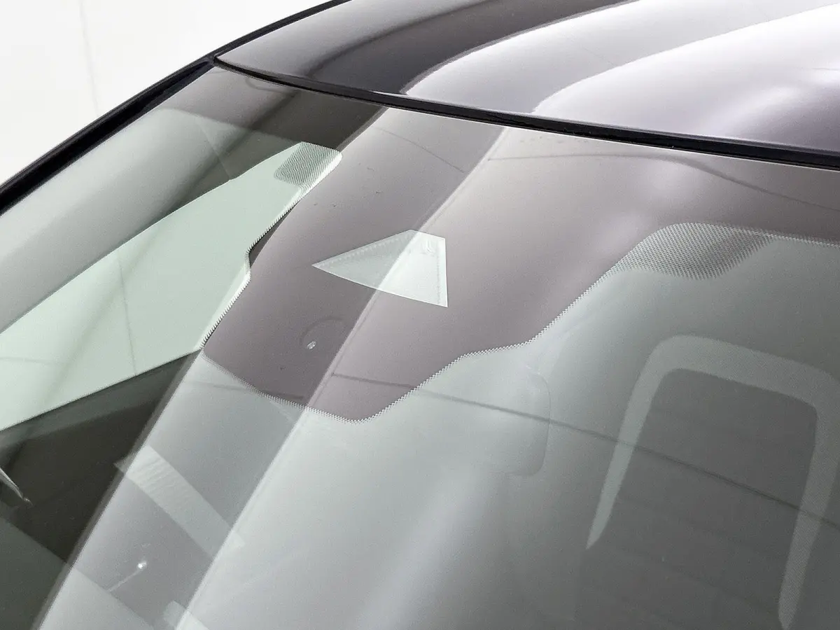 Plus Hybrid 145pk Automaat | Navigatie via Apple Carplay / Android auto | Achteruitrijcamera | Climate Control | Cruise Control | Parkeersensoren | Elektrisch inklapbare spiegels | Stof/kuns