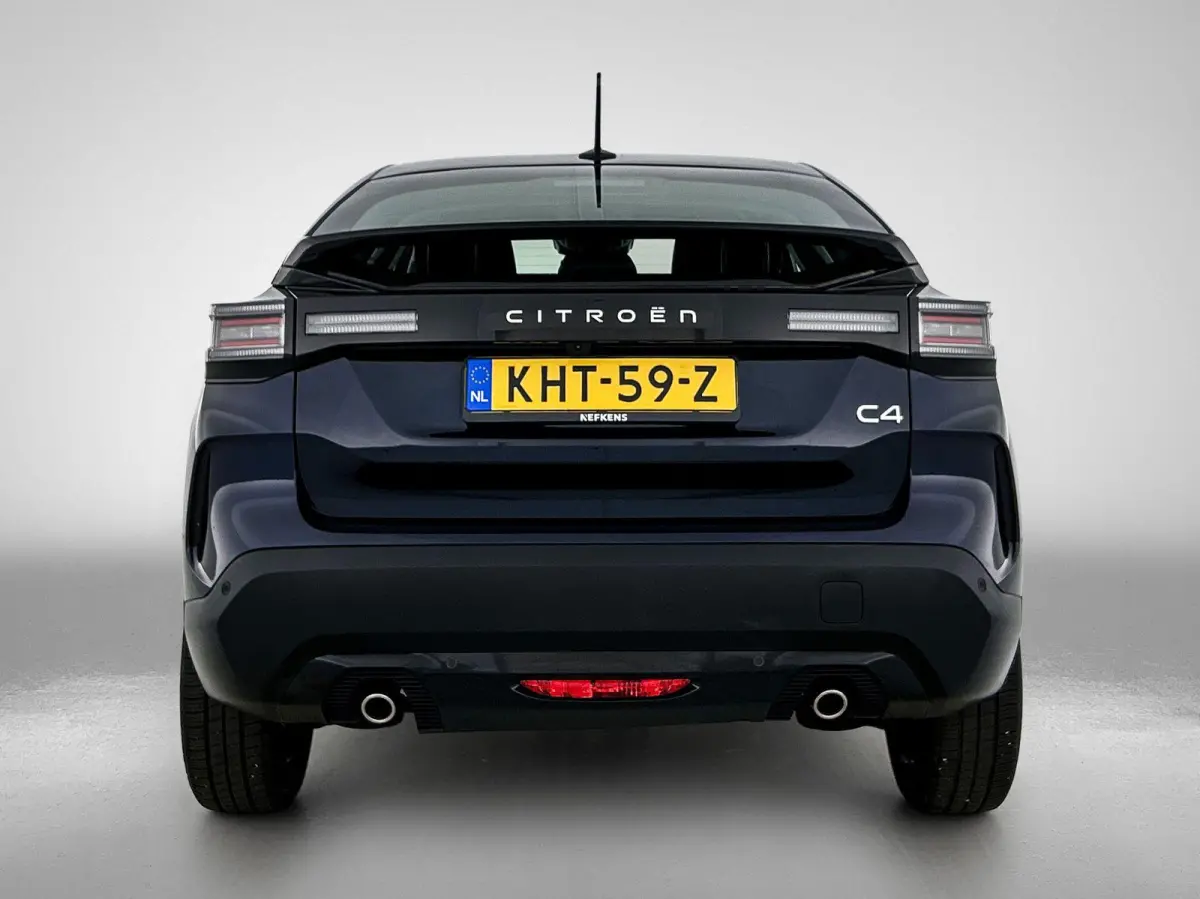 Plus Hybrid 145pk Automaat | Navigatie via Apple Carplay / Android auto | Achteruitrijcamera | Climate Control | Cruise Control | Parkeersensoren | Elektrisch inklapbare spiegels | Stof/kuns