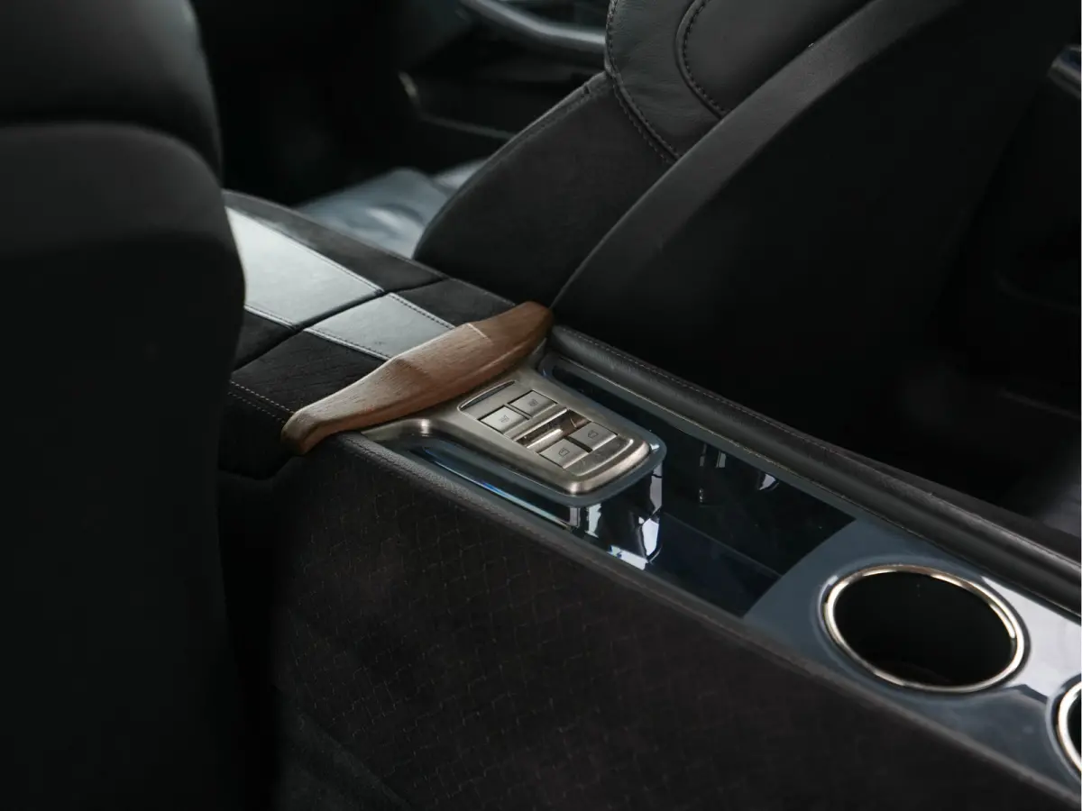 2.0 EcoSport +GEARBOX PROBLEM+ * AUT | XENON | 1/2LEATHER | DIGI-COCKPIT | NAV-FULLAMP | COMFORT-SEATS | CAMERA | 22''ALU | ECC | PDC | CRUISE*