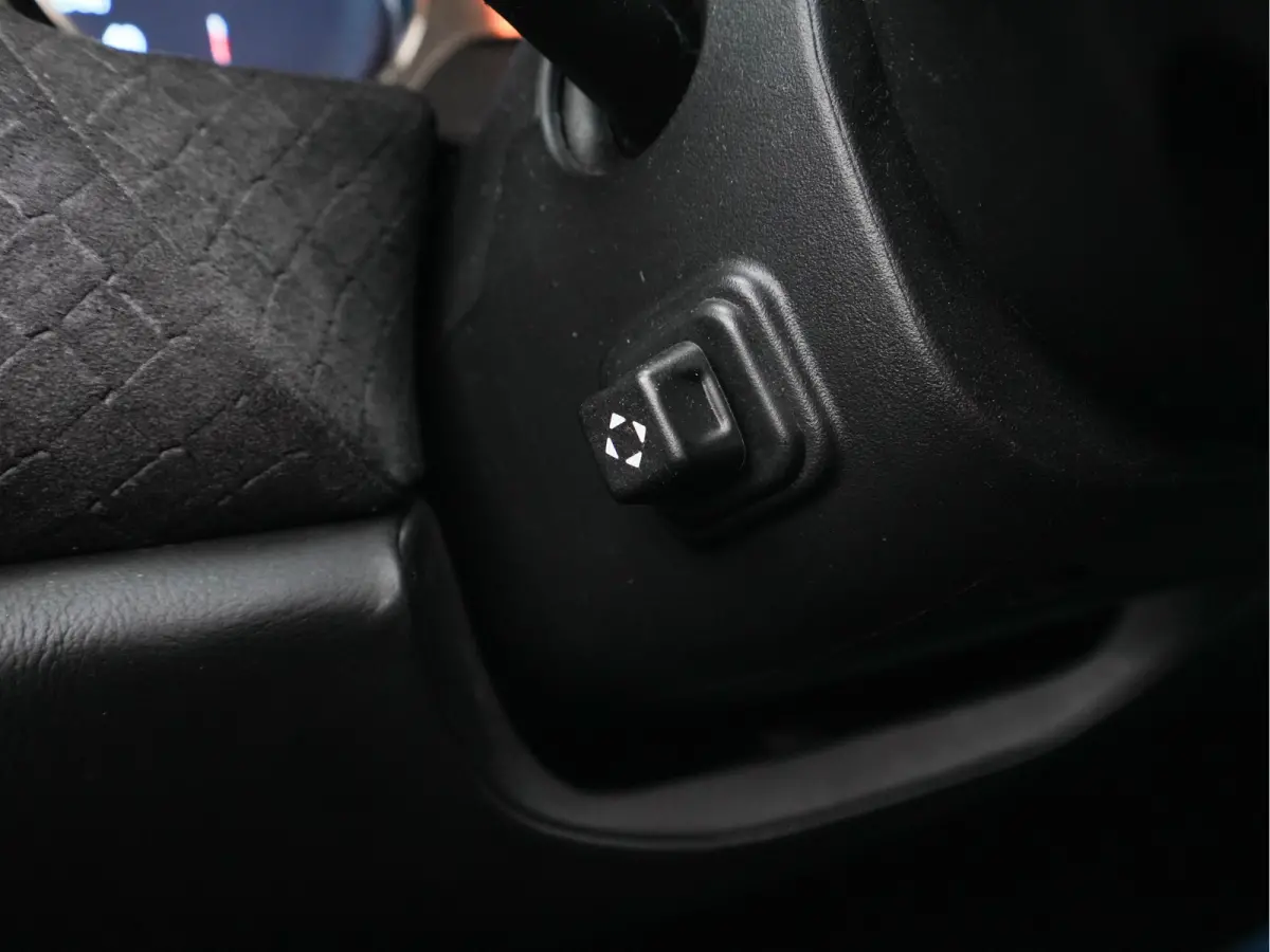 2.0 EcoSport +GEARBOX PROBLEM+ * AUT | XENON | 1/2LEATHER | DIGI-COCKPIT | NAV-FULLAMP | COMFORT-SEATS | CAMERA | 22''ALU | ECC | PDC | CRUISE*