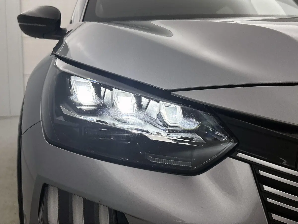 GT Hybrid 145pk Automaat | Navigatie | 360° Camera | Climate Control | Adaptieve Cruise Control | Parkeersensoren v+a | Armsteun | Keyless | Full Led koplampen | Dodehoeksensor| Leder/stof 