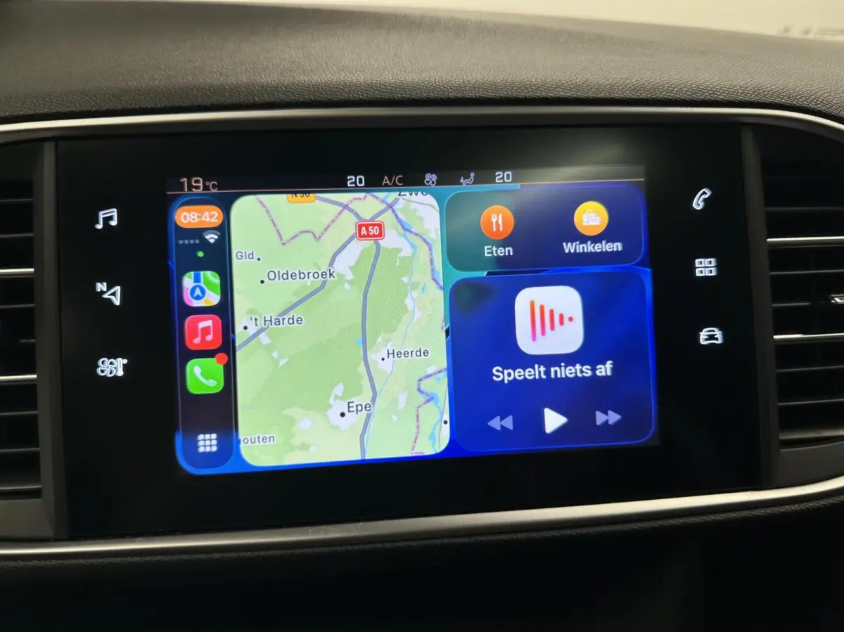 1.2 PureTech Blue Lease Premium TREKHAAK CARPLAY NAVI ECC CRUISE.