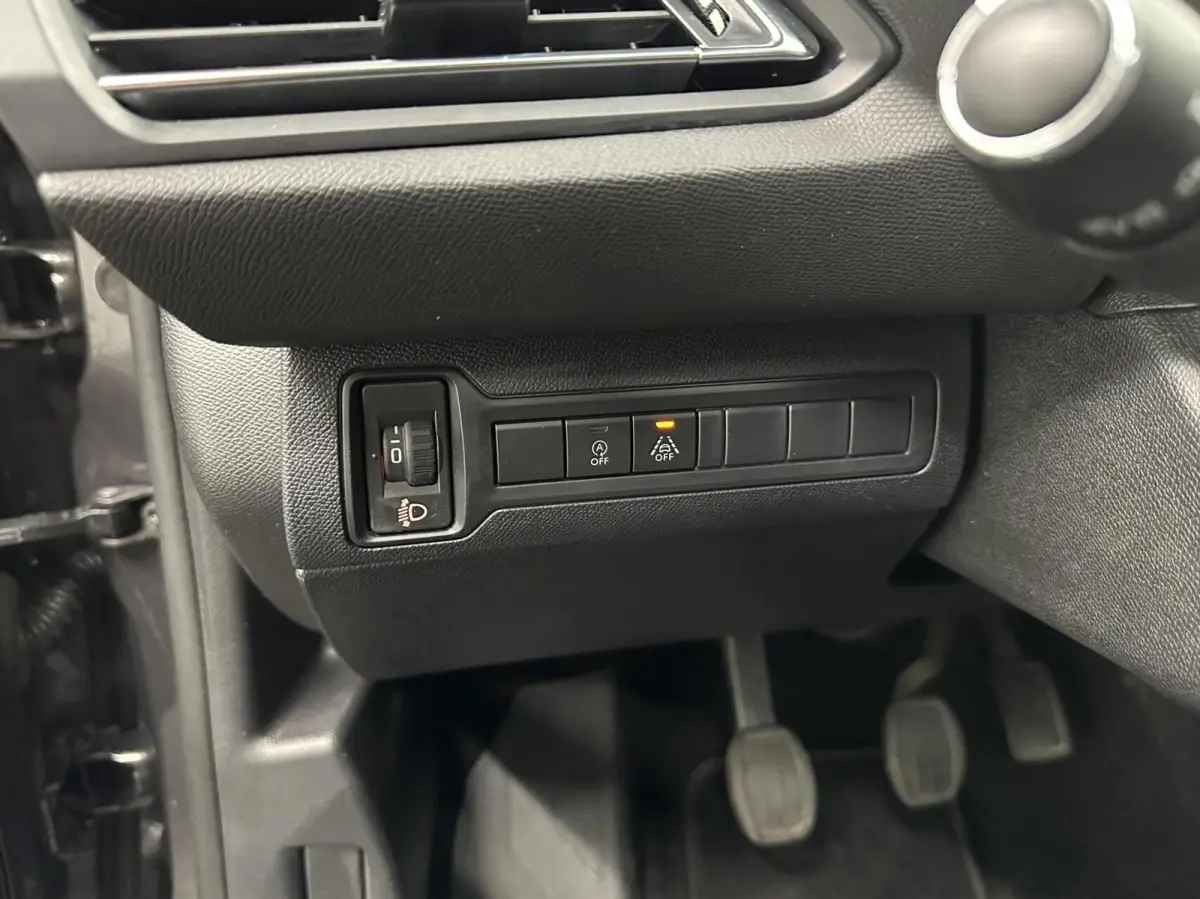 1.2 PureTech Blue Lease Premium TREKHAAK CARPLAY NAVI ECC CRUISE.