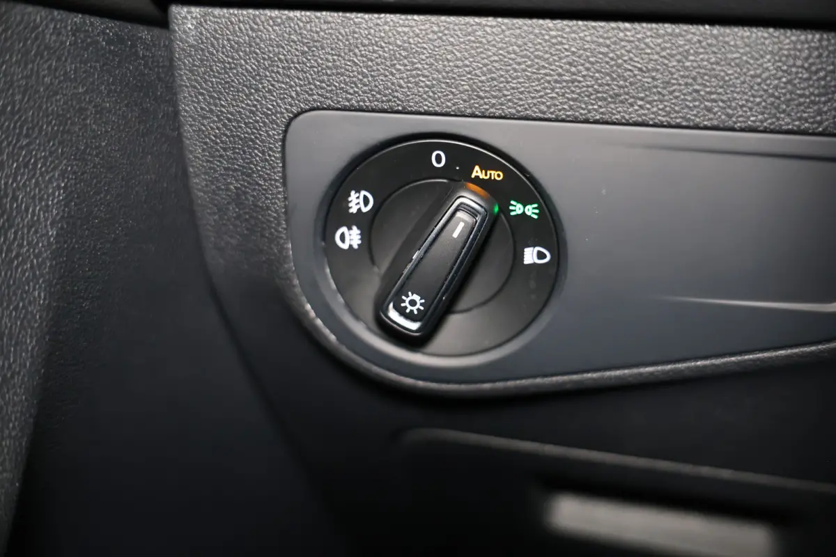 1.4 TSI ACT Business R-line AVM DSG ACC NAVI PDC CLIMA ERGO ACTIVE '18