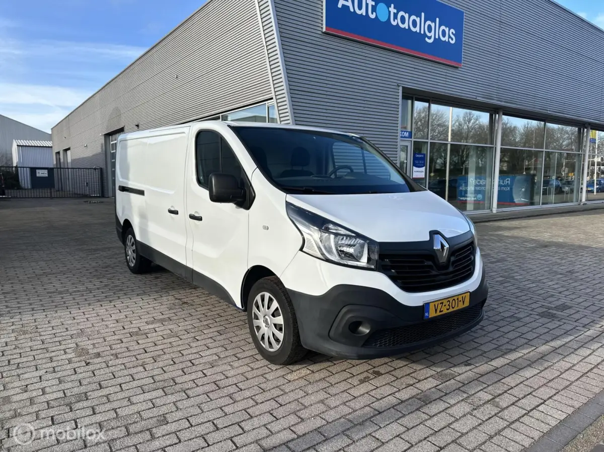 bestel 1.6 dCi T29 L2H1 Générique AC Cruise