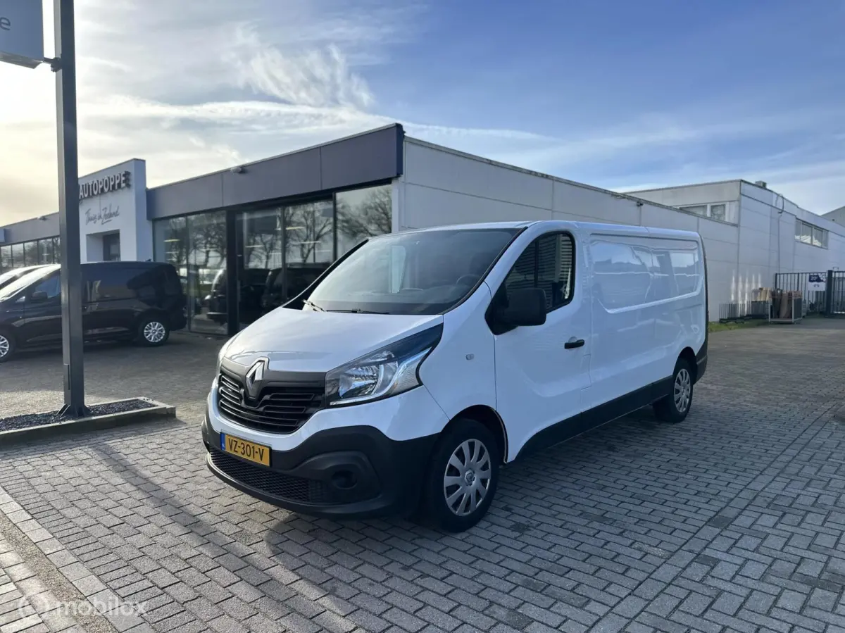 bestel 1.6 dCi T29 L2H1 Générique AC Cruise