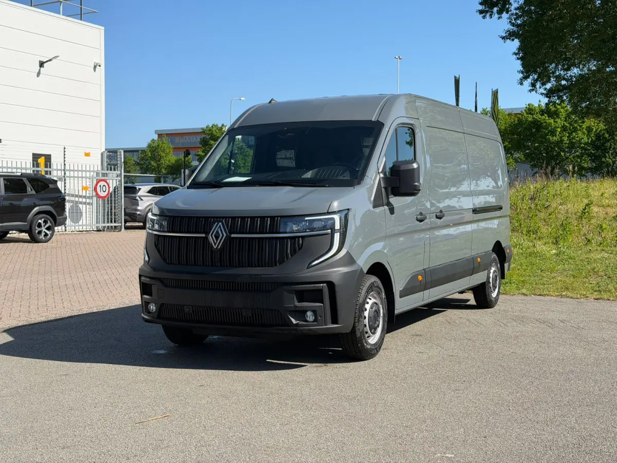T35 2.0 dCi 150 L3H2 Advance Cruise | Navi | Parkeersensoren achter | Trekhaak | Schuideur Links en Rechts