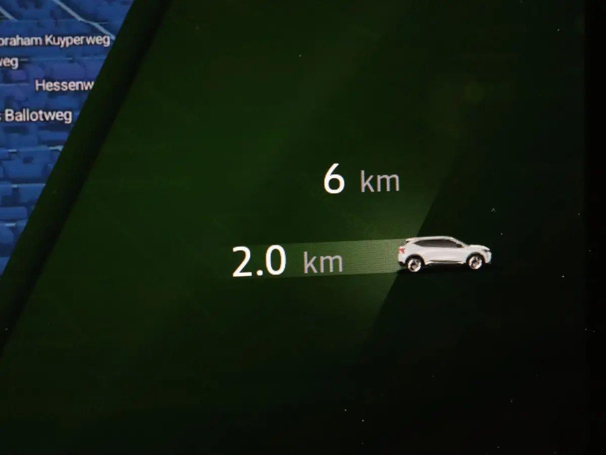 220pk long range iconic Automaat Harman Kardon | Camera | Adapt. Cruise | Parkeersens. v+a | Stoel-/stuurverw.