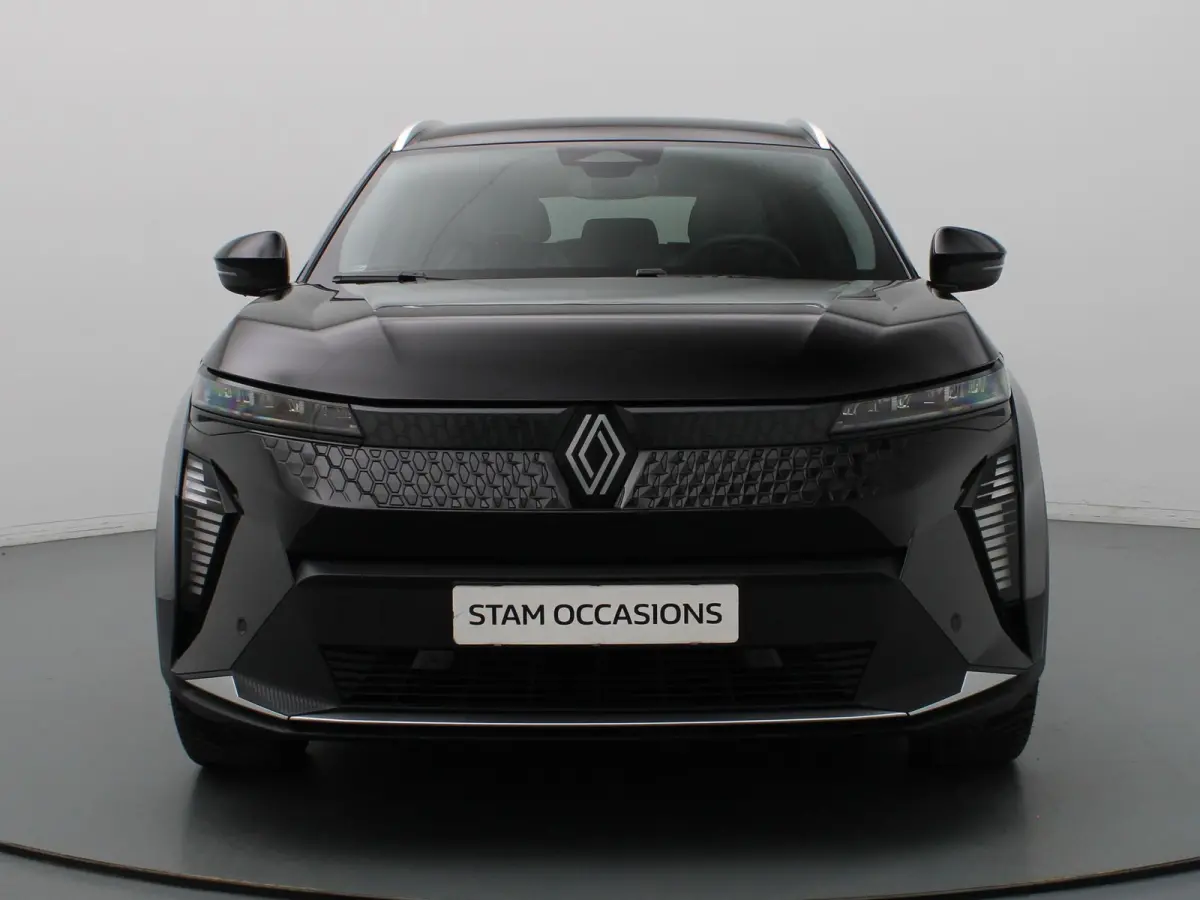 220pk long range iconic Automaat Harman Kardon | Camera | Adapt. Cruise | Parkeersens. v+a | Stoel-/stuurverw.