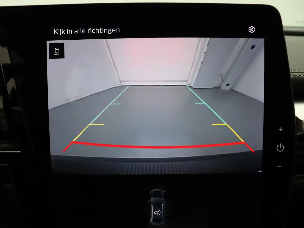 220pk long range iconic Automaat Harman Kardon | Camera | Adapt. Cruise | Parkeersens. v+a | Stoel-/stuurverw.