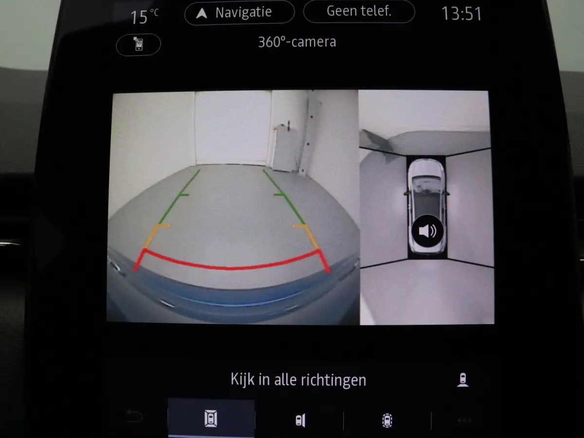 90pk Instyle 360° Camera | Adapt. cruise | Bose | Navi | Stoel-/stuurverwarming