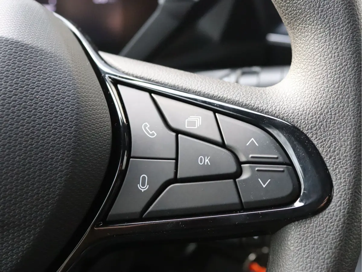 T35 L2H2 Advance long range 87 kWh Climate control | Navig | Trekhaak